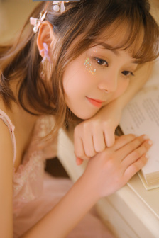 美女老师来了在线完整版免费